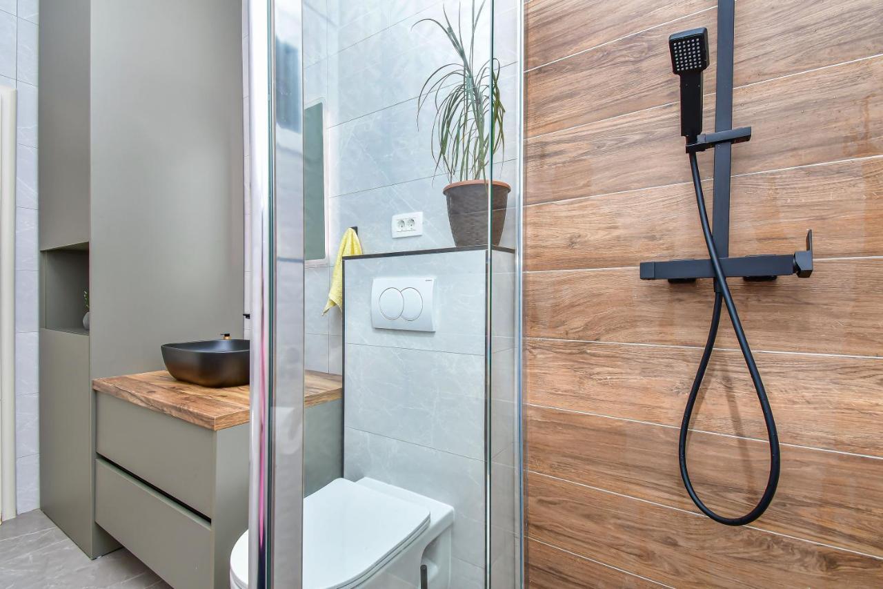 Apartment Ela 오미스 외부 사진