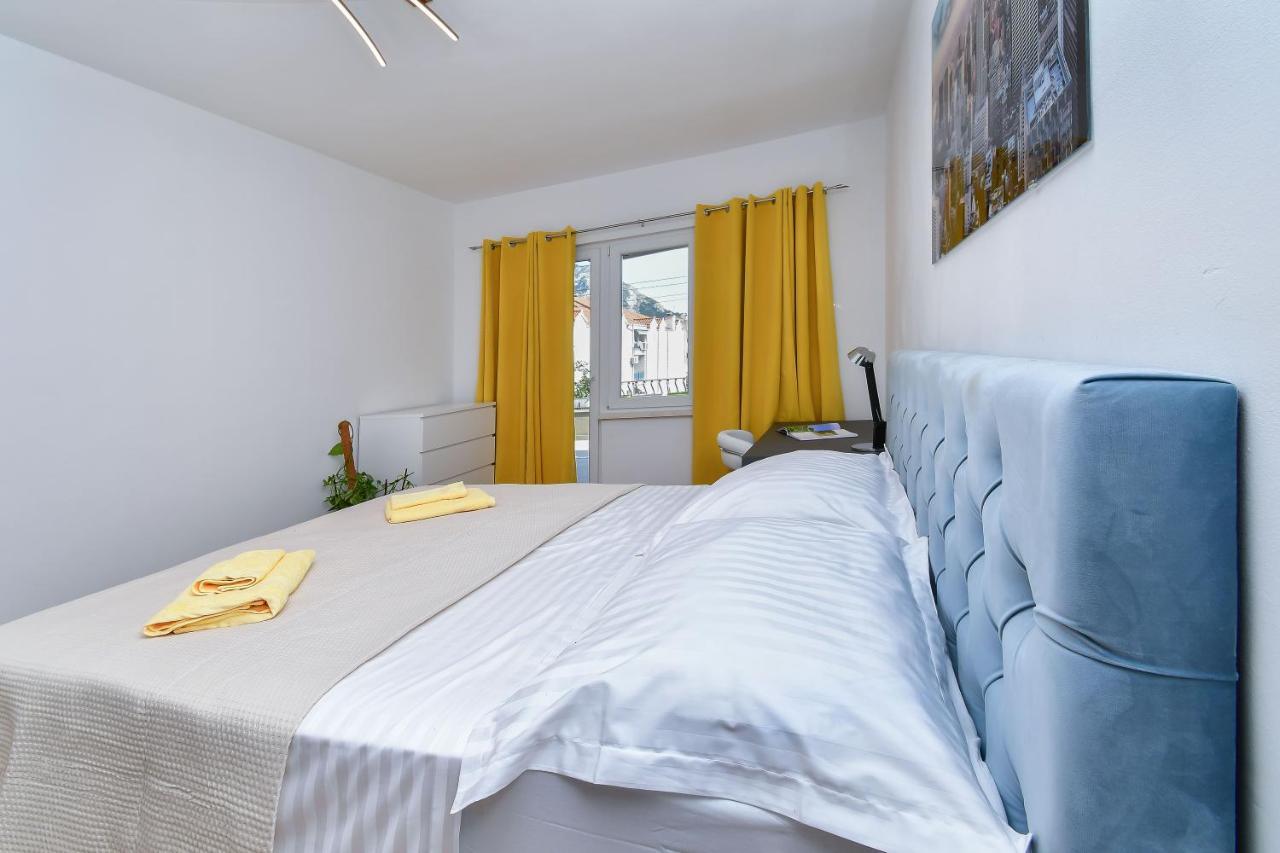 Apartment Ela 오미스 외부 사진